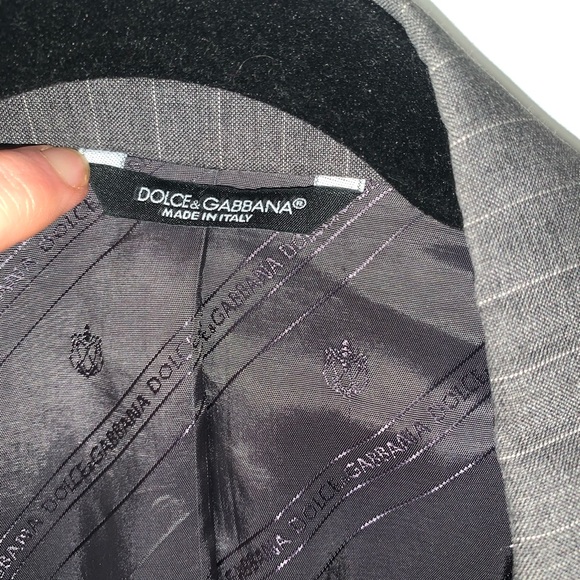 Dolce & Gabbana suit Men’s size 38R US or 48 European grey pinstripe - Picture 3 of 14